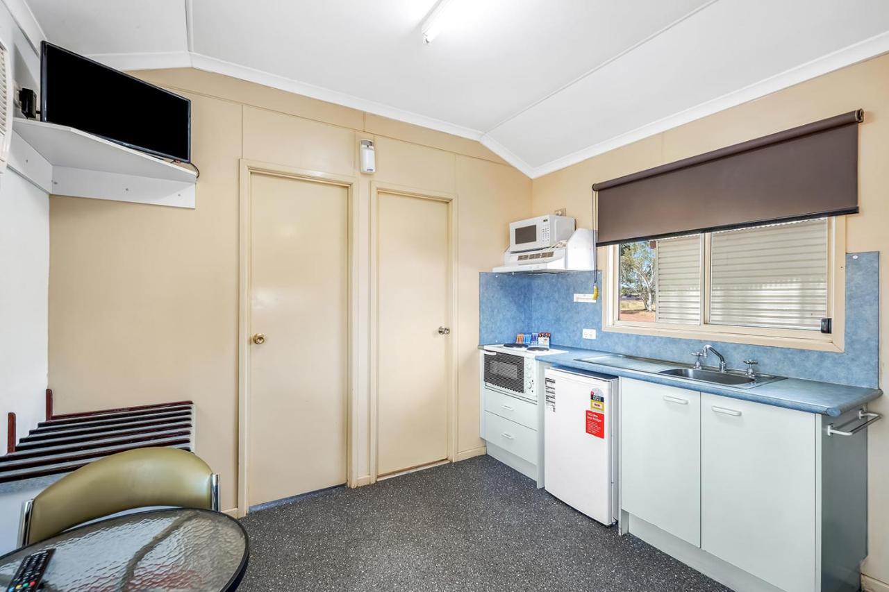 Outback Caravan Park Tennant Creek Exterior foto